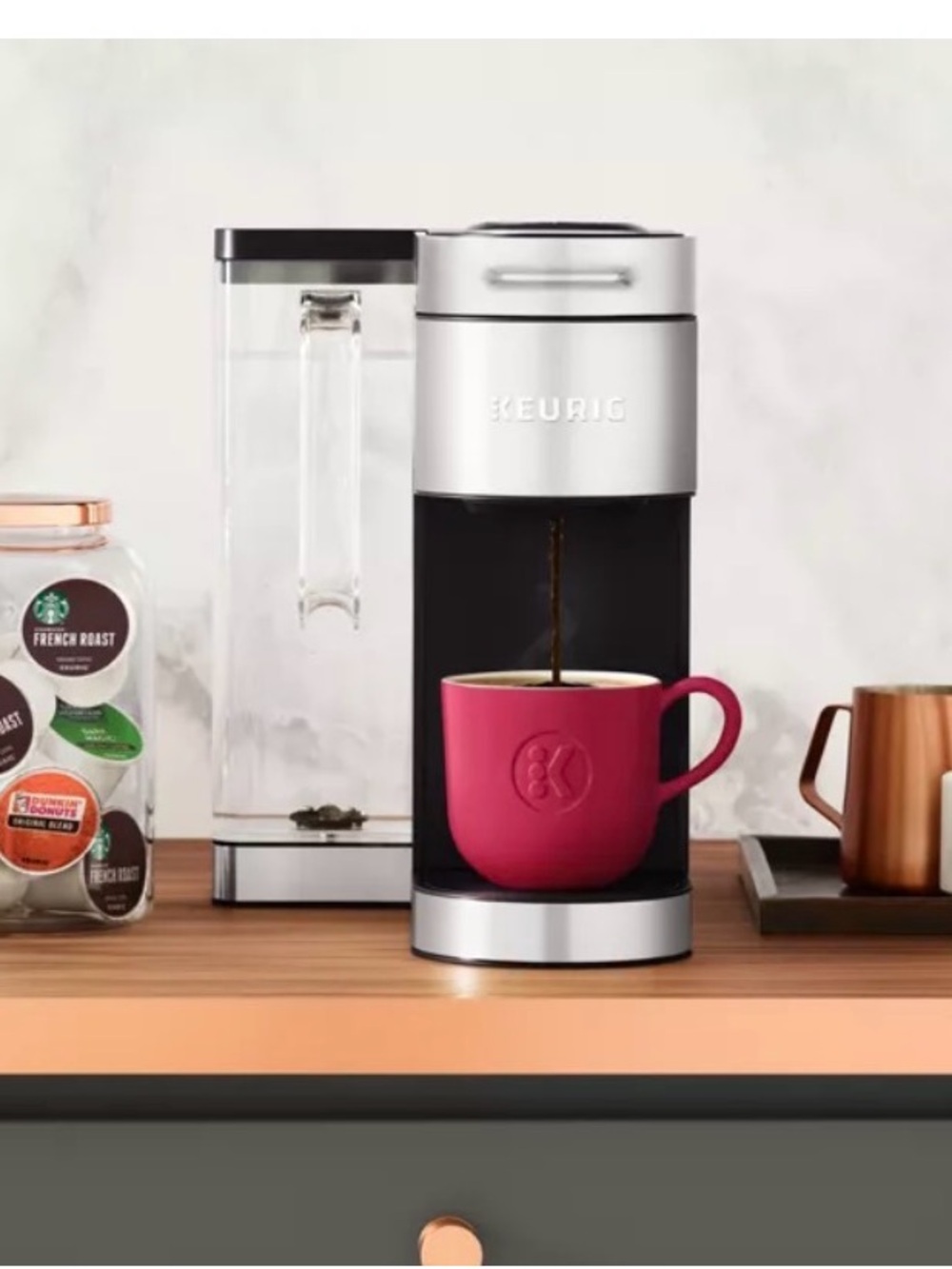 Keurig Supreme Compact Single-Serve Brewer with Pink Coffee Mug